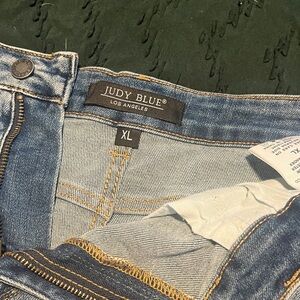 Judy Blue Classic Blue Denim shorts